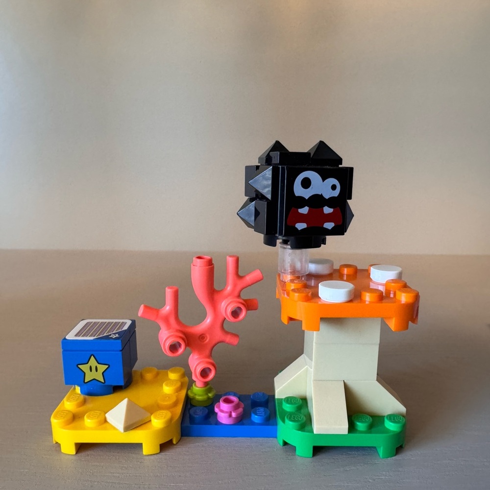 LEGO Super Mario #30389 Fuzzy & Mushroom Platform Expansion Set